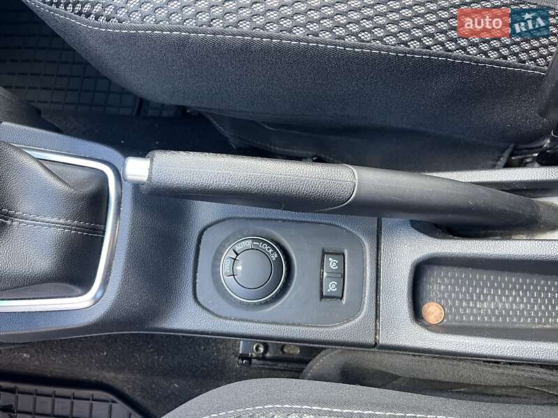 Внедорожник / Кроссовер Dacia Duster 2019 в Золочеве фото 43 Внедорожник / Кроссовер Dacia Duster 2019 в Золочеве