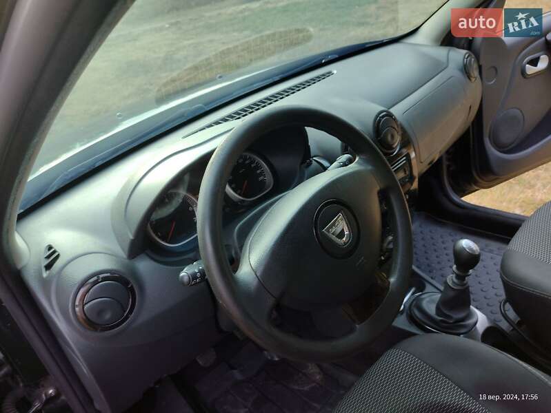 Внедорожник / Кроссовер Dacia Duster 2010 в Конотопе