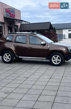 Позашляховик / Кросовер Dacia Duster 2011 в Луцьку