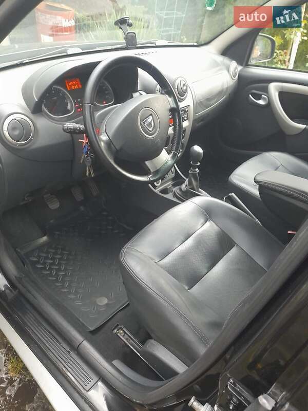 Внедорожник / Кроссовер Dacia Duster 2013 в Львове