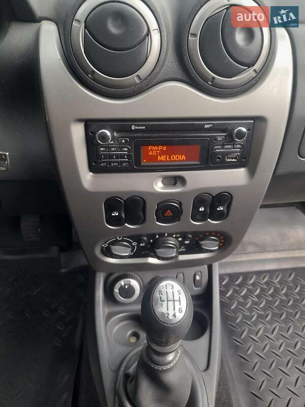 Внедорожник / Кроссовер Dacia Duster 2013 в Львове