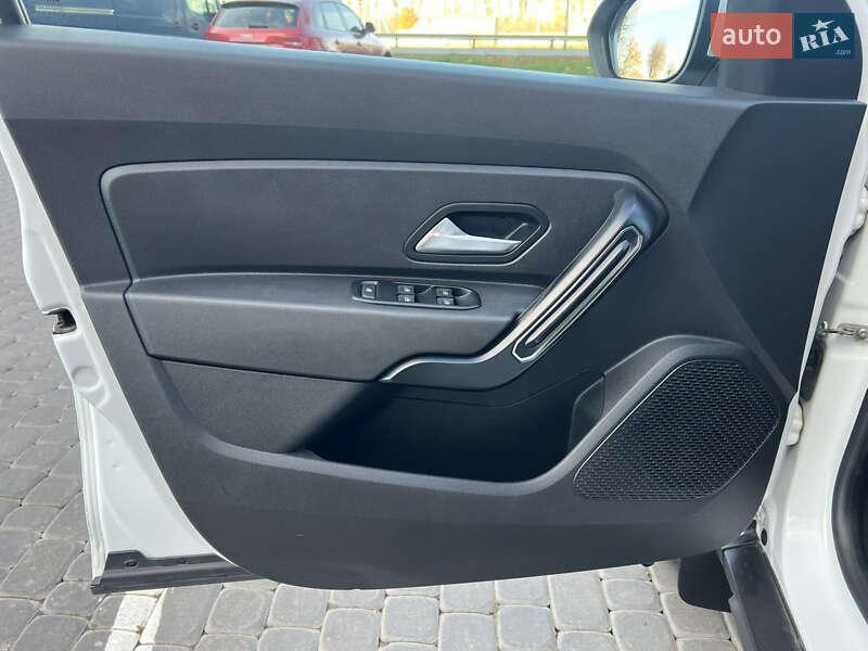 Внедорожник / Кроссовер Dacia Duster 2018 в Виннице фото 13 Внедорожник / Кроссовер Dacia Duster 2018 в Виннице