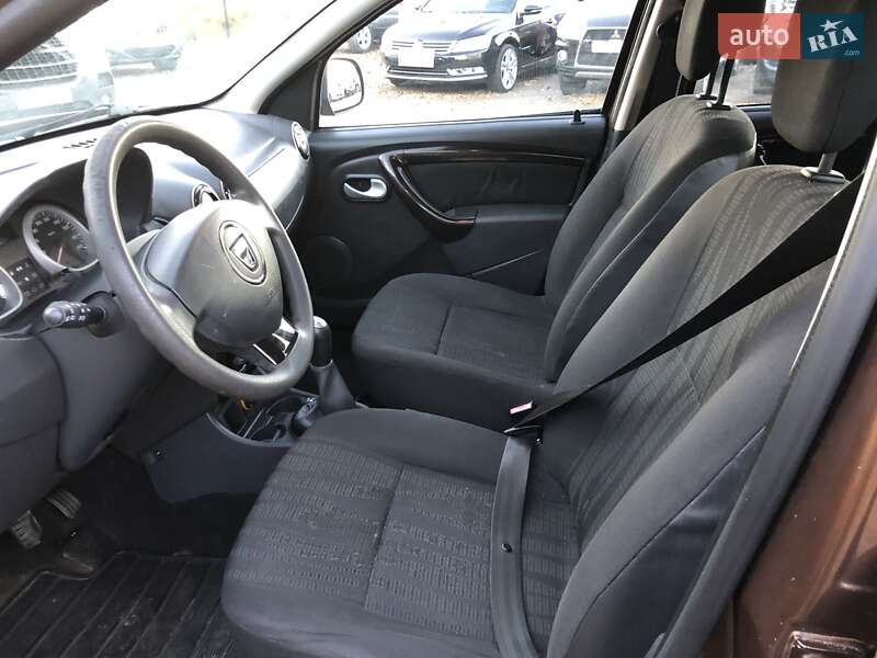 Внедорожник / Кроссовер Dacia Duster 2011 в Ивано-Франковске фото 19 Внедорожник / Кроссовер Dacia Duster 2011 в Ивано-Франковске