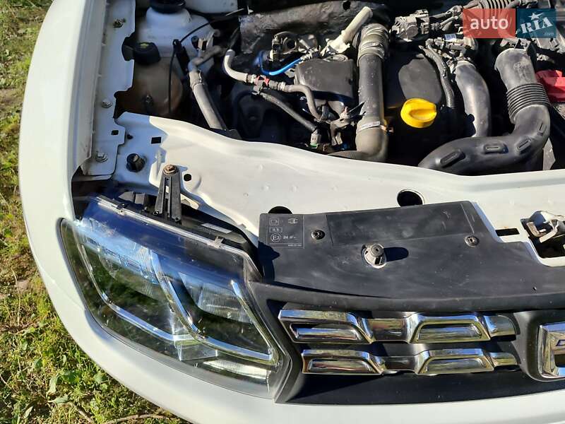 Внедорожник / Кроссовер Dacia Duster 2016 в Львове