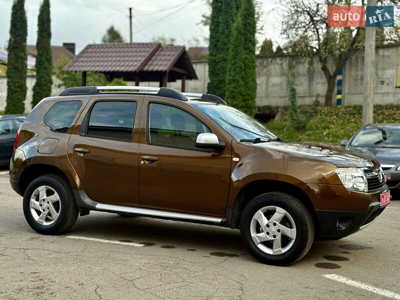 Позашляховик / Кросовер Dacia Duster 2011 в Рівному