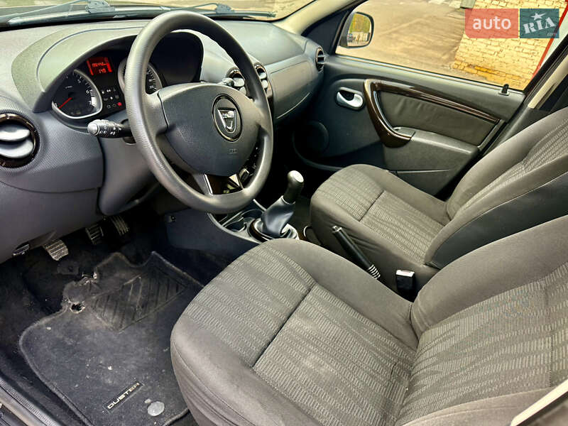 Позашляховик / Кросовер Dacia Duster 2011 в Рівному