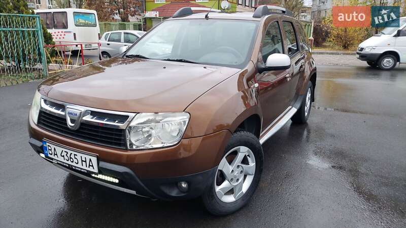 Позашляховик / Кросовер Dacia Duster 2011 в Білгороді-Дністровському