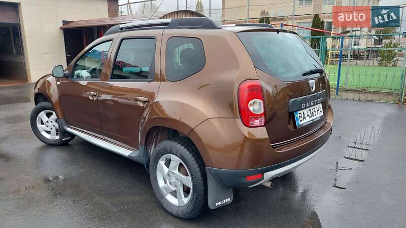 Позашляховик / Кросовер Dacia Duster 2011 в Білгороді-Дністровському