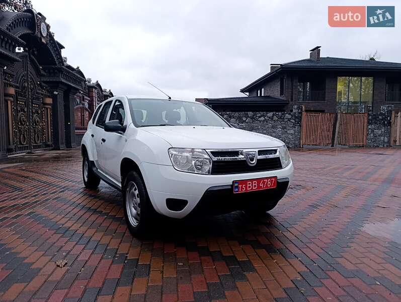 Позашляховик / Кросовер Dacia Duster 2013 в Звягелі
