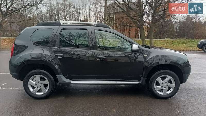 Позашляховик / Кросовер Dacia Duster 2011 в Івано-Франківську