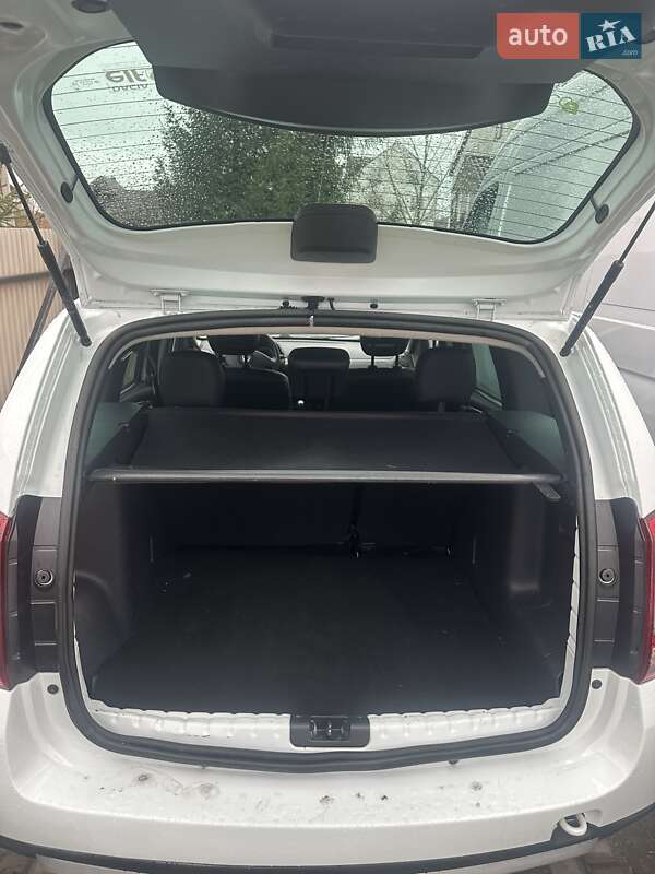 Внедорожник / Кроссовер Dacia Duster 2012 в Луцке фото 12 Внедорожник / Кроссовер Dacia Duster 2012 в Луцке