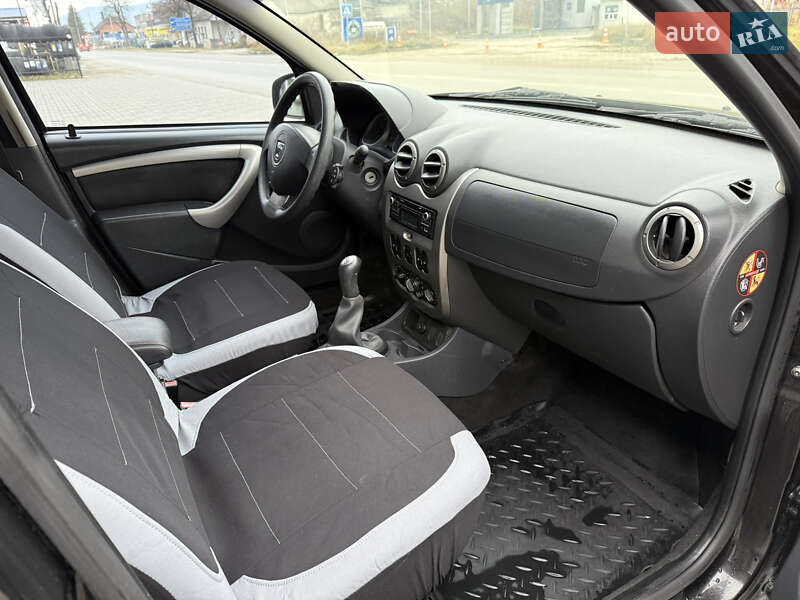 Позашляховик / Кросовер Dacia Duster 2013 в Хусті