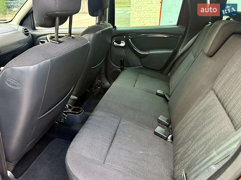 Внедорожник / Кроссовер Dacia Duster 2011 в Ровно