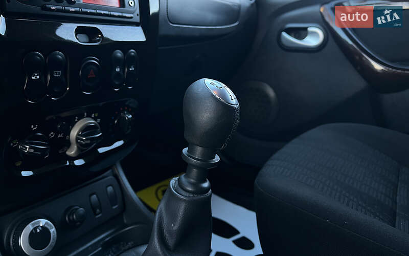 Внедорожник / Кроссовер Dacia Duster 2011 в Коломые фото 14 Внедорожник / Кроссовер Dacia Duster 2011 в Коломые