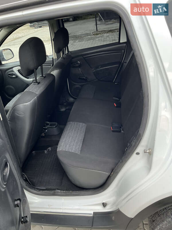 Внедорожник / Кроссовер Dacia Duster 2010 в Калуше фото 33 Внедорожник / Кроссовер Dacia Duster 2010 в Калуше