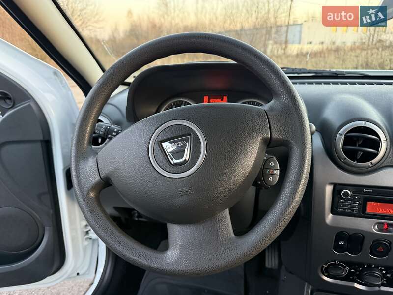 Внедорожник / Кроссовер Dacia Duster 2012 в Трускавце