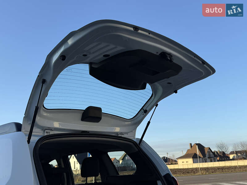 Позашляховик / Кросовер Dacia Duster 2011 в Луцьку