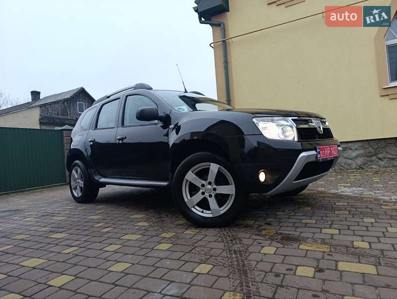 Внедорожник / Кроссовер Dacia Duster 2010 в Киверцах