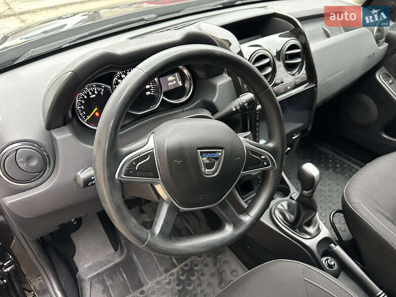 Внедорожник / Кроссовер Dacia Duster 2017 в Черновцах