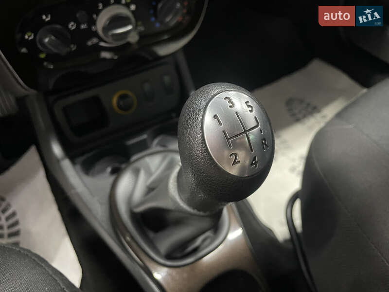 Внедорожник / Кроссовер Dacia Duster 2011 в Стрые