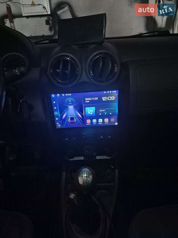 Позашляховик / Кросовер Dacia Duster 2010 в Знам'янці фото 7 Позашляховик / Кросовер Dacia Duster 2010 в Знам'янці