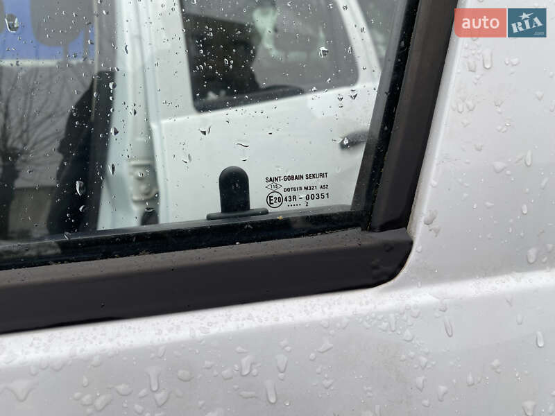 Позашляховик / Кросовер Dacia Duster 2012 в Луцьку