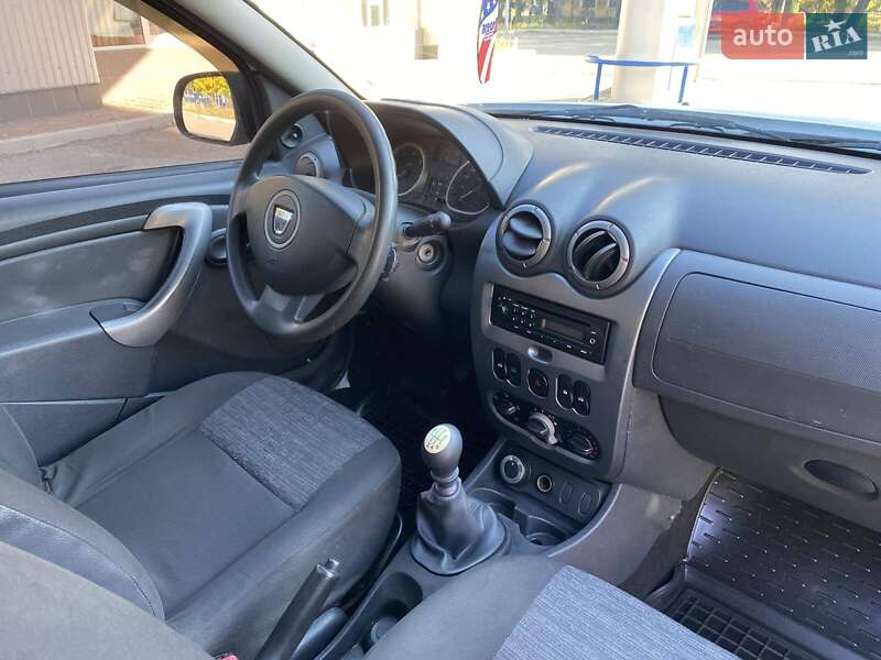 Позашляховик / Кросовер Dacia Duster 2011 в Миколаєві