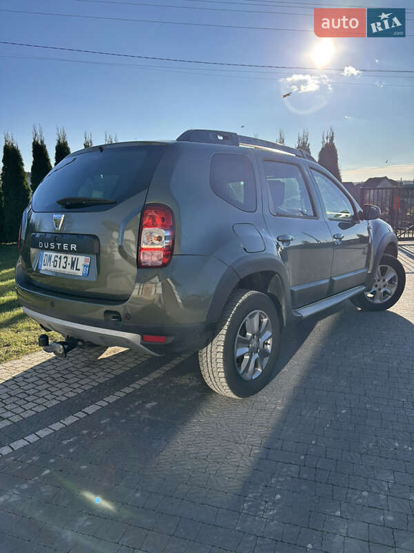 Позашляховик / Кросовер Dacia Duster 2015 в Тернополі