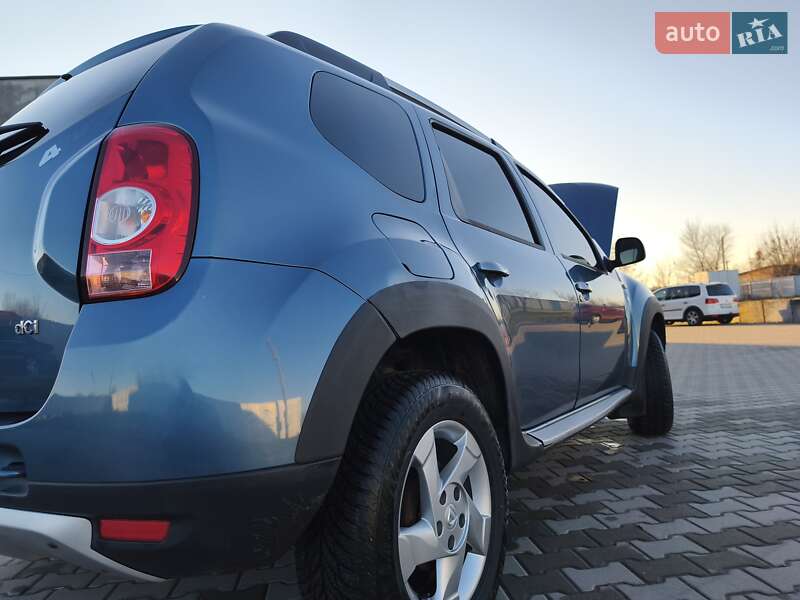 Внедорожник / Кроссовер Dacia Duster 2011 в Лубнах