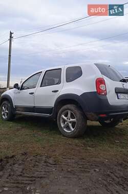 Внедорожник / Кроссовер Dacia Duster 2011 в Калуше