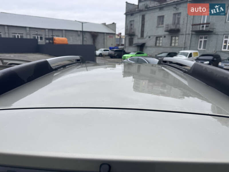 Позашляховик / Кросовер Dacia Duster 2011 в Львові