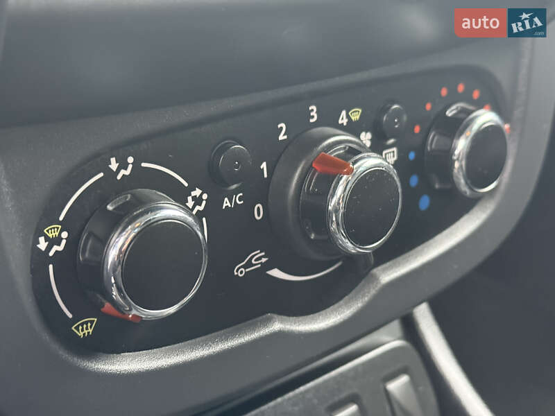 Внедорожник / Кроссовер Dacia Duster 2015 в Ровно