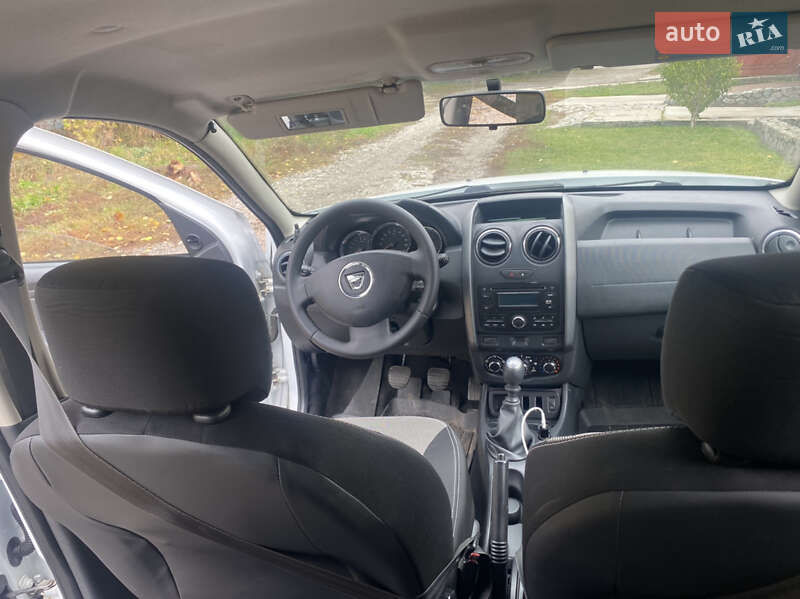 Внедорожник / Кроссовер Dacia Duster 2014 в Ромнах