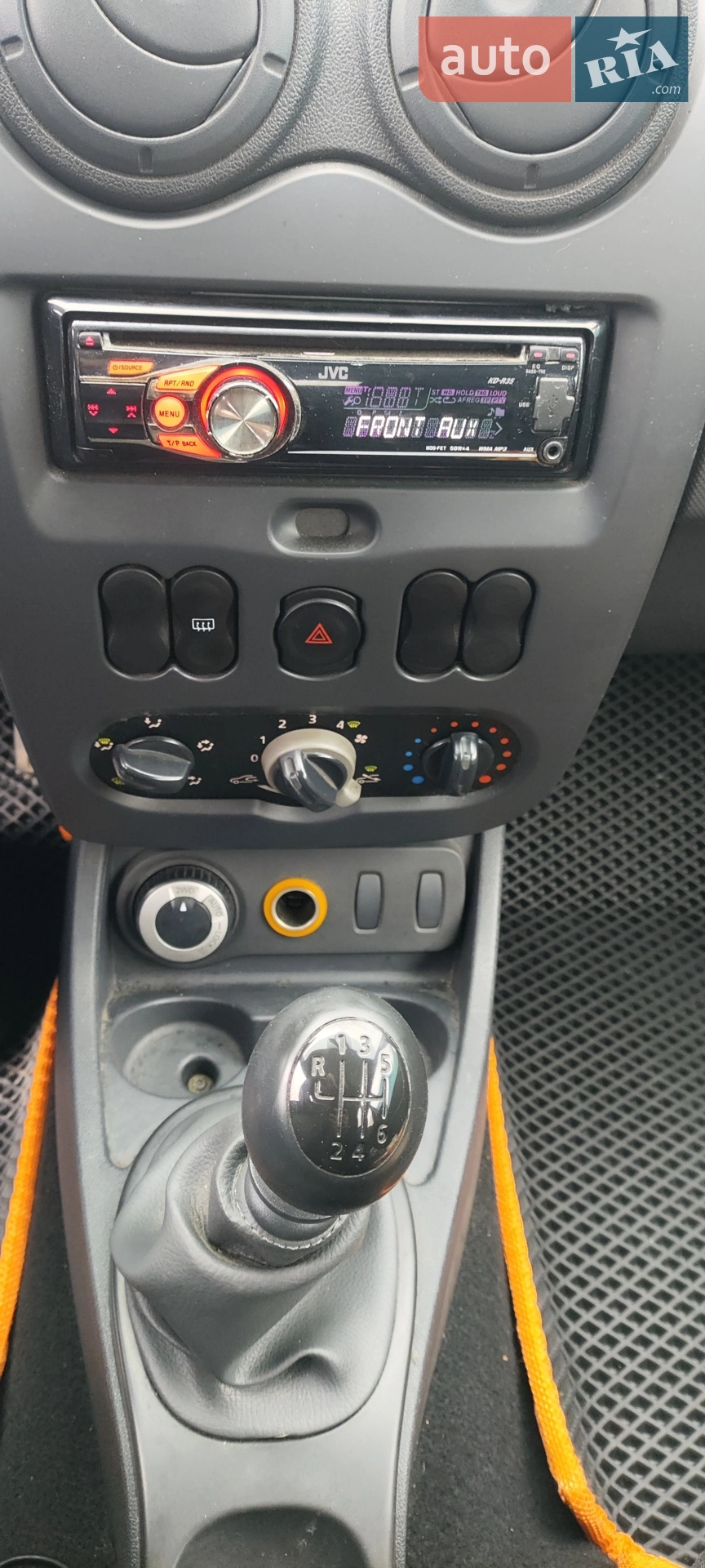 2010 Dacia Duster - мініатюра 9