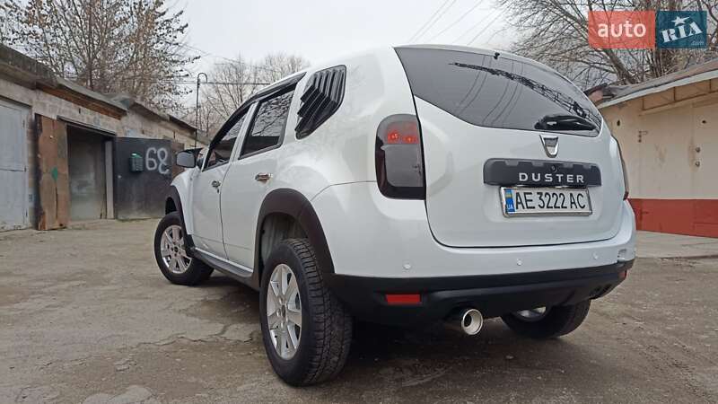 Внедорожник / Кроссовер Dacia Duster 2015 в Днепре фото 6 Внедорожник / Кроссовер Dacia Duster 2015 в Днепре