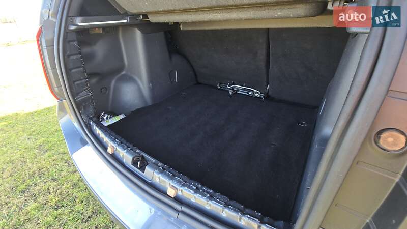 Позашляховик / Кросовер Dacia Duster 2016 в Чернівцях