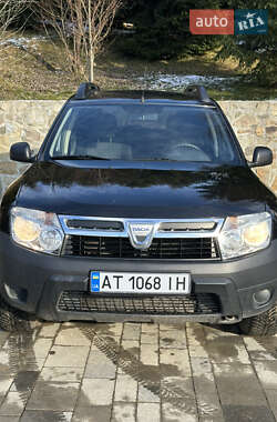 Внедорожник / Кроссовер Dacia Duster 2011 в Буковеле