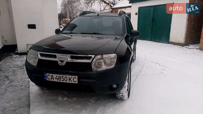 Dacia Duster 2011