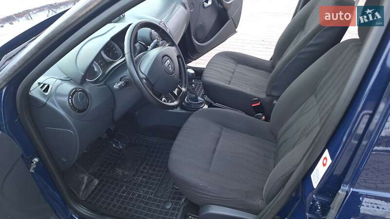 Позашляховик / Кросовер Dacia Duster 2011 в Коломиї фото 27 Позашляховик / Кросовер Dacia Duster 2011 в Коломиї