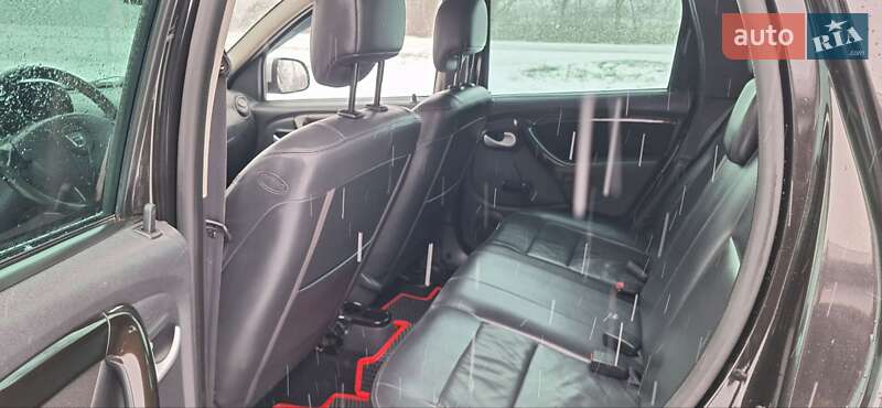 Позашляховик / Кросовер Dacia Duster 2011 в Новоархангельську