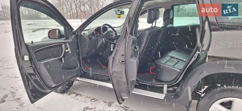 Позашляховик / Кросовер Dacia Duster 2011 в Новоархангельську