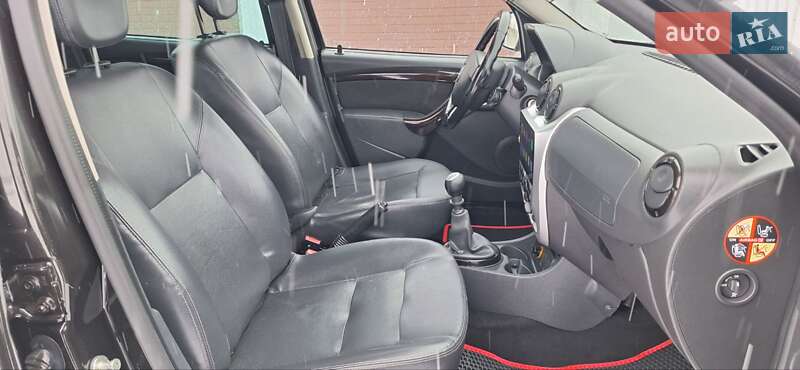 Позашляховик / Кросовер Dacia Duster 2011 в Новоархангельську