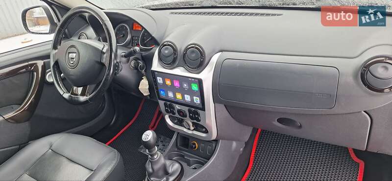 Позашляховик / Кросовер Dacia Duster 2011 в Новоархангельську