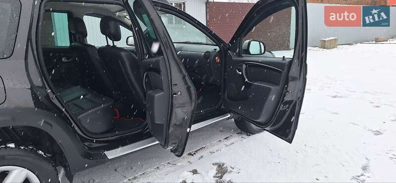 Позашляховик / Кросовер Dacia Duster 2011 в Новоархангельську