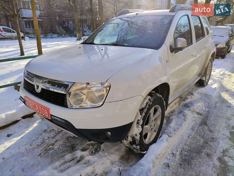 Внедорожник / Кроссовер Dacia Duster 2011 в Киеве