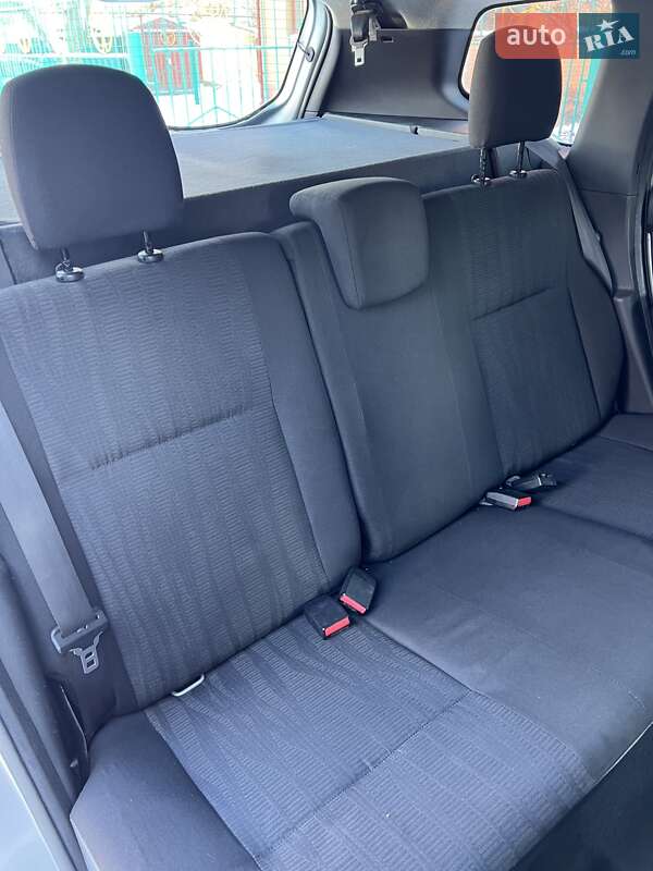 Внедорожник / Кроссовер Dacia Duster 2011 в Нежине фото 34 Внедорожник / Кроссовер Dacia Duster 2011 в Нежине