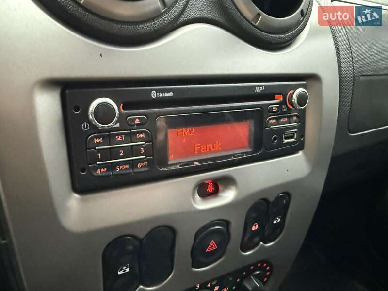 Внедорожник / Кроссовер Dacia Duster 2013 в Хусте