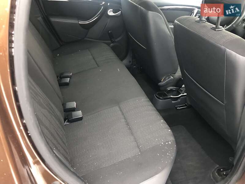 Внедорожник / Кроссовер Dacia Duster 2011 в Каменке