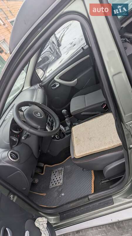 Внедорожник / Кроссовер Dacia Duster 2012 в Умани