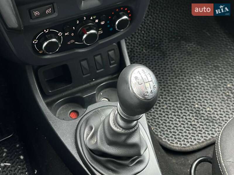 Внедорожник / Кроссовер Dacia Duster 2013 в Львове